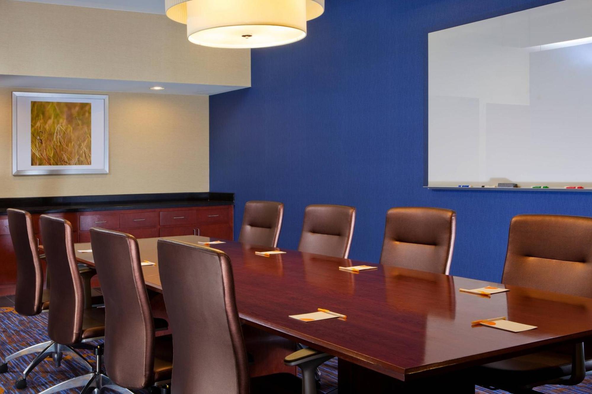 Courtyard By Marriott Birmingham Downtown At Uab Hotel Exterior foto